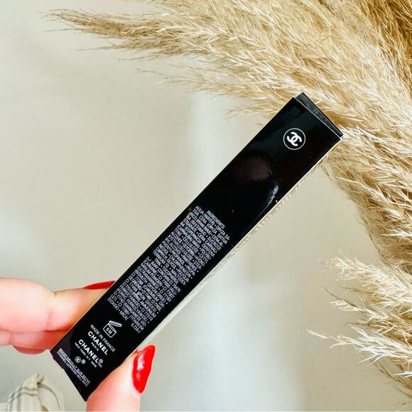 NEW CHANEL Noir Allure Volume Curl Lengthening Enriched B5 Mascara 10 Black - Picture 8 of 14